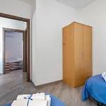 Turistic Atico 아파트 *